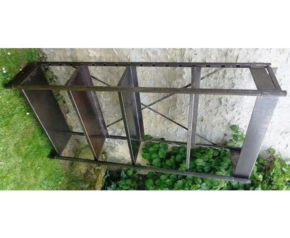 Etagère industrielle