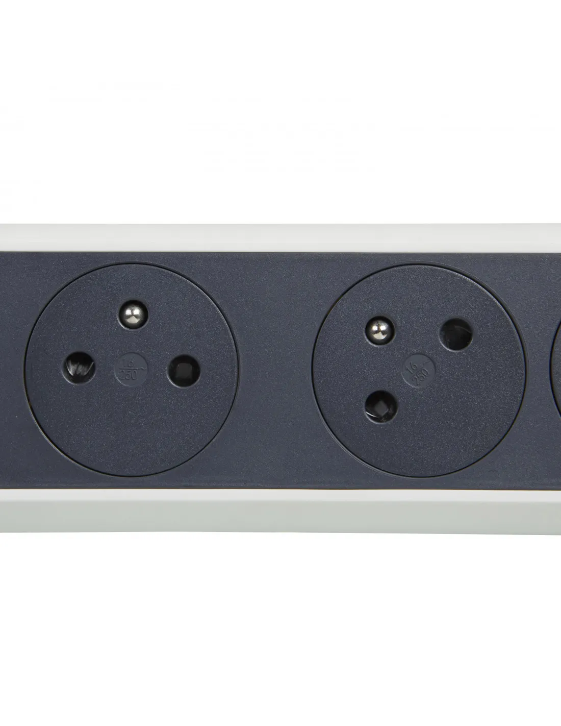 MULTIPRISE FB 3X2P+T PREMIUM ROTATIVE ET FIXABLE 3M BLANC/NOIR LEGRAND 049458